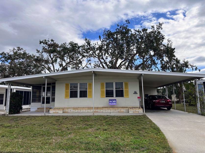 Mobile home for sale in Ellenton, FL